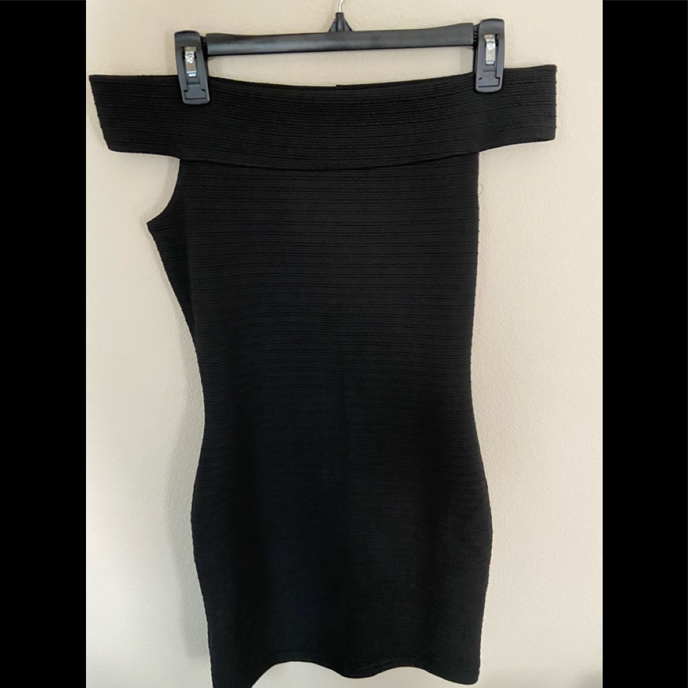 Black Ribbed Of the Shoulder Dress